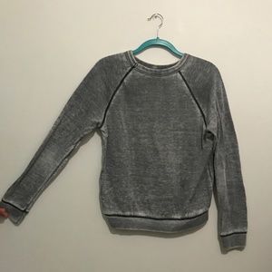 Simple grey long sleeve t-shirt/sweater.